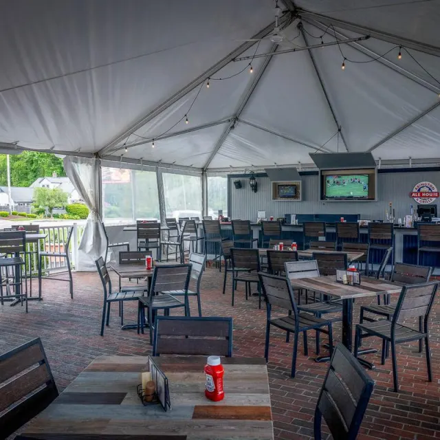 The outdoor patio at the Abington Ale House